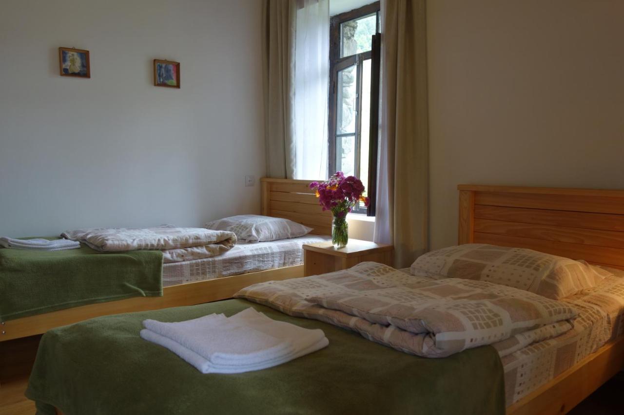 Guesthouse Mountain View Местия Экстерьер фото
