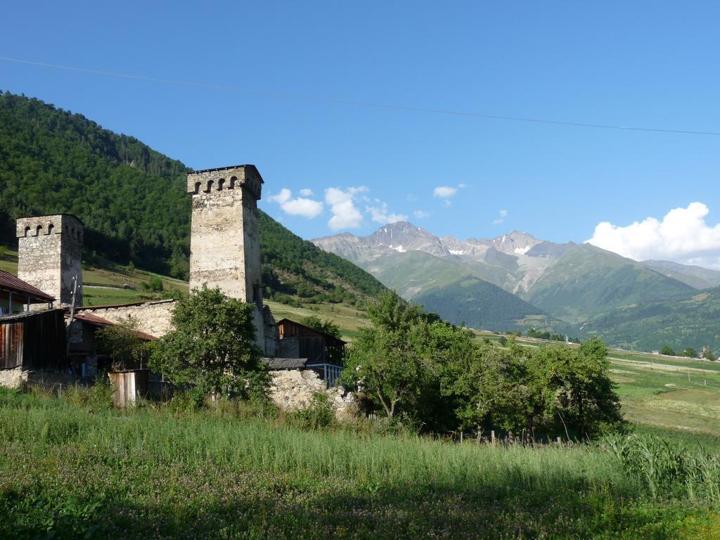 Guesthouse Mountain View Местия Экстерьер фото