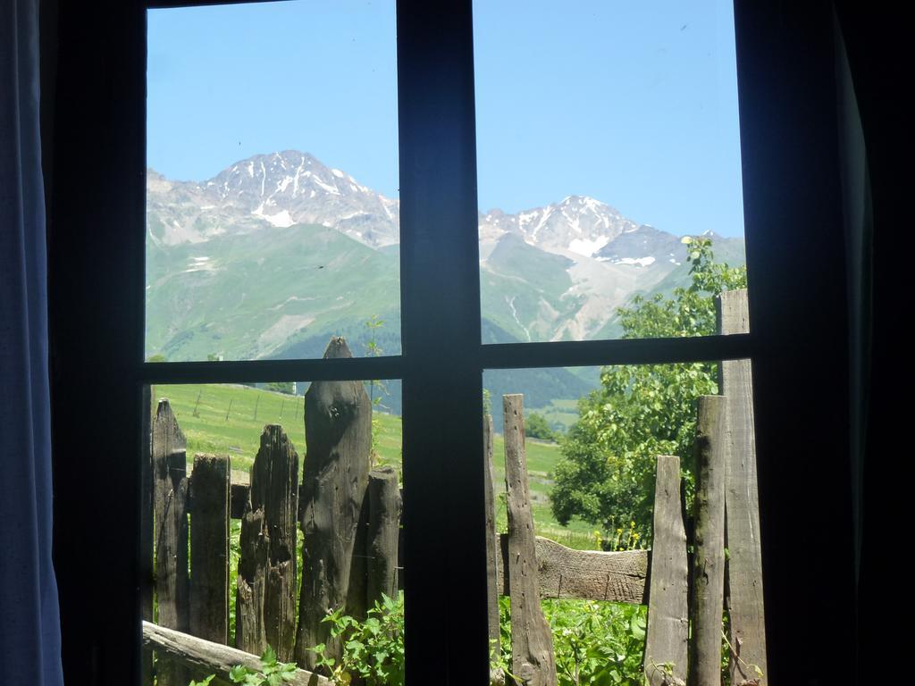 Guesthouse Mountain View Местия Экстерьер фото