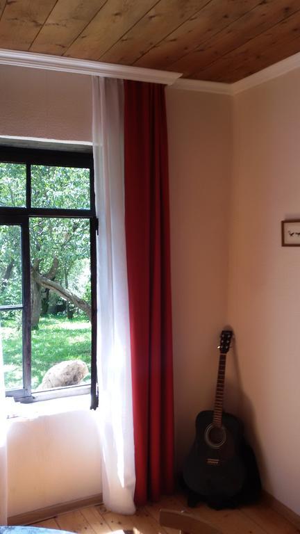 Guesthouse Mountain View Местия Экстерьер фото